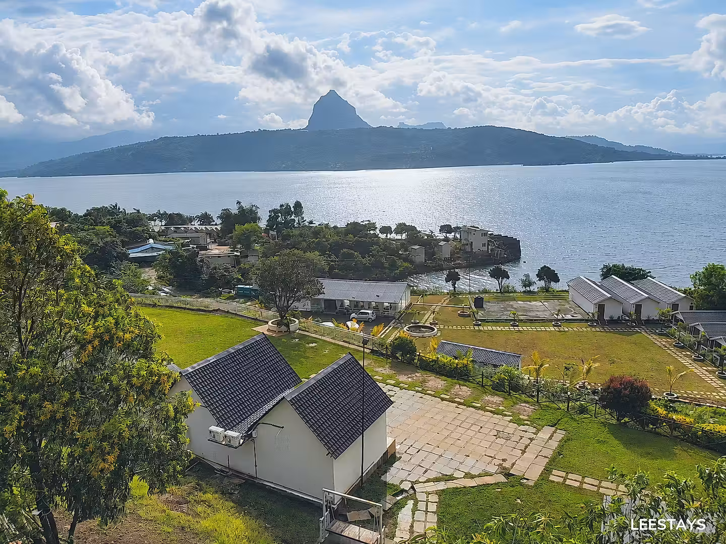 Laketop Cottages, Pawna Lake - Photo 1